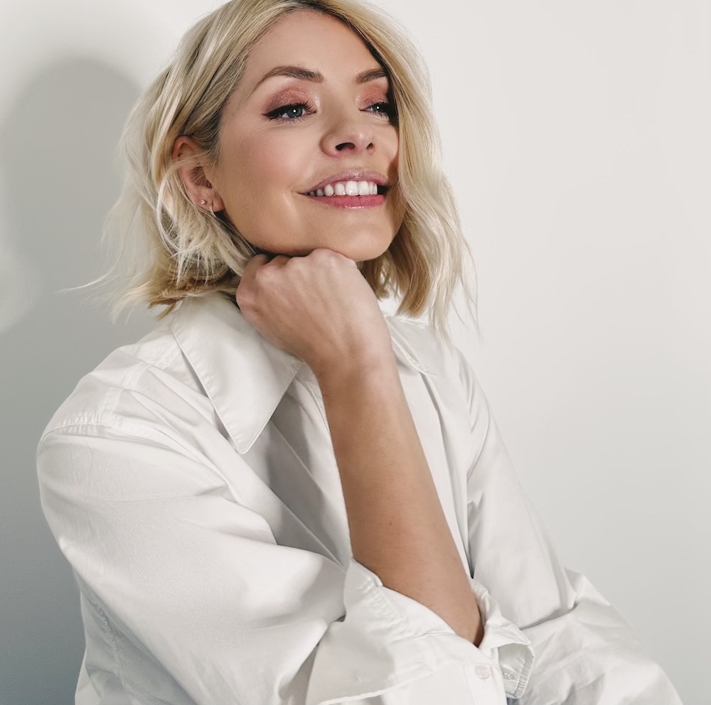 Holly’s stylist shares 4 of the best ways to style a white shirt