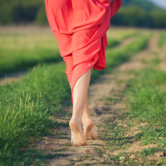 Did you know there's health benefits to walking barefoot in the grass?