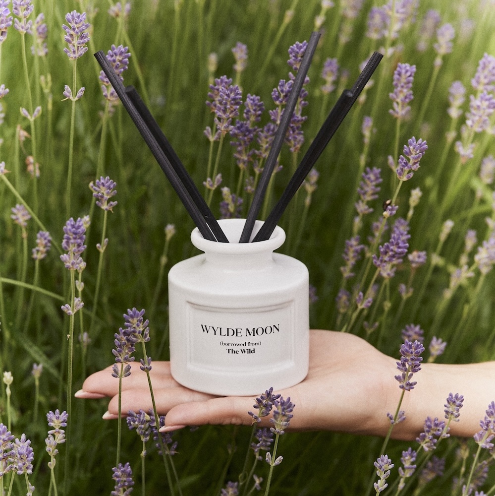 wylde-moon-the-wild-luxury-reed-diffuser